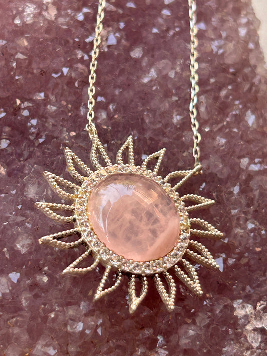 Pembe Kuvars güneş kolye