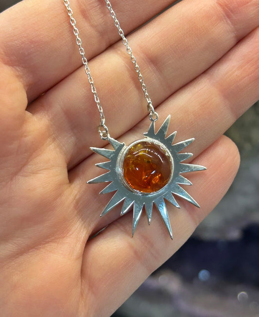 Kehribar Tasarım Kolye