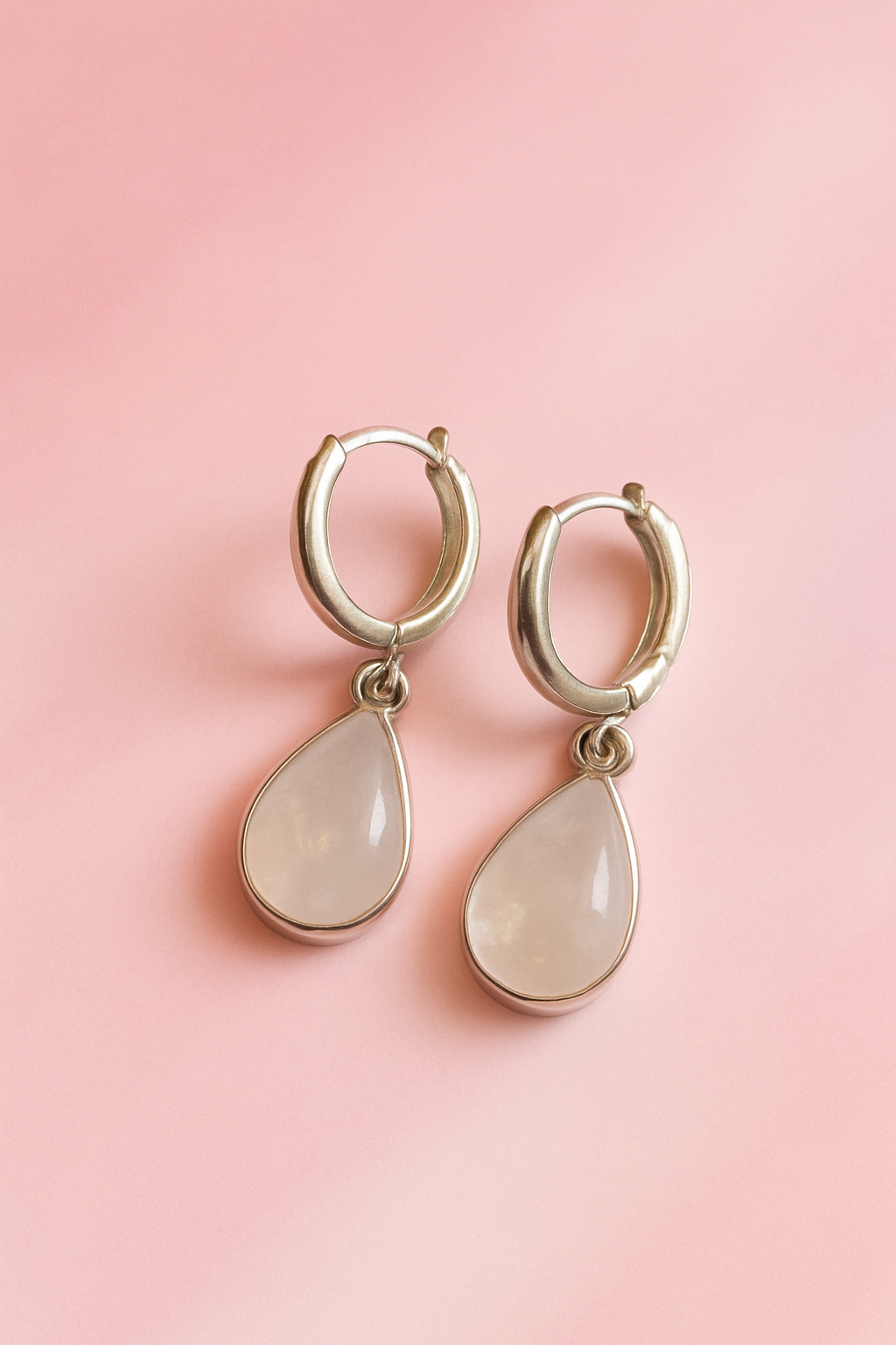 Gümüş Ay taşı küpe