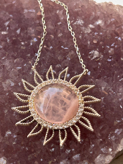 Pembe Kuvars güneş kolye