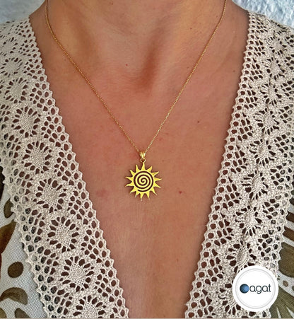 Güneş Mercan Kolye